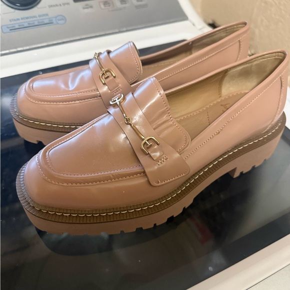 Sam Edelman Tan Loafers with Gold Accents - Picture 2 of 2
